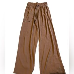 Abercrombie Wide Leg Cargo Pants